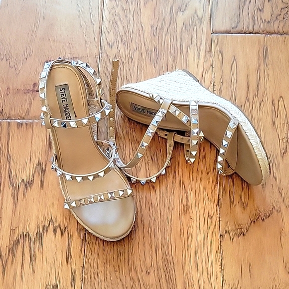 Steve Madden Shoes - Steve Madden Wedge Studded Sandals